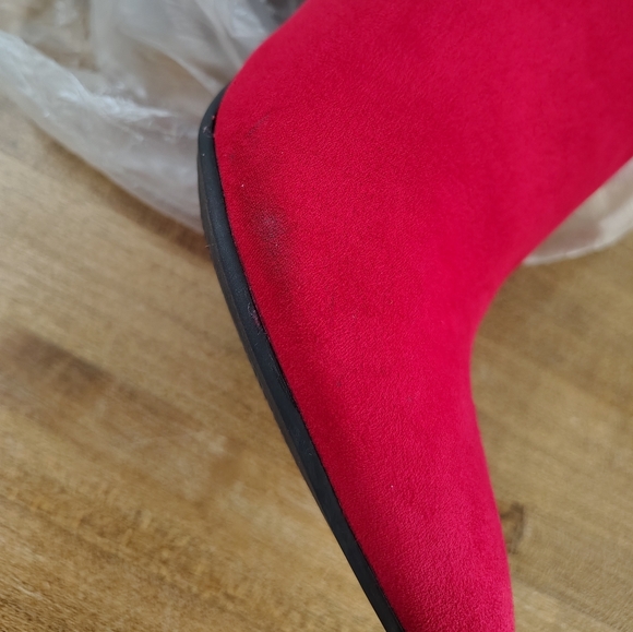 ME TOO ELLEN Ankle Bootie Red Suede Pointed Toe Stiletto Heel Size 7 - Picture 9 of 10